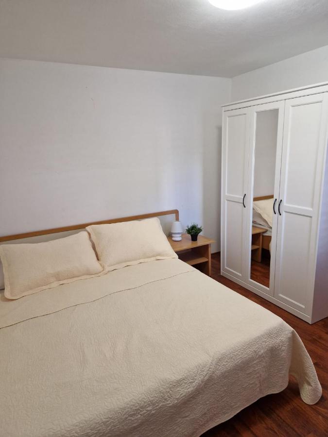 Apartment Misic Rtina Exterior photo